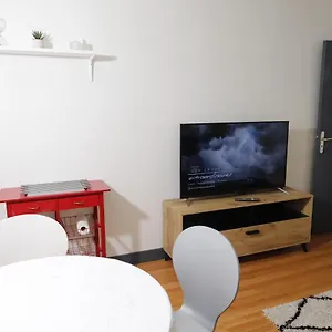 Appartement Le 45 Tout Confort-centre Ville-gare-unesco-thermes, Vichy